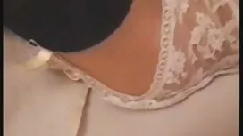 Brineta liže porno h ...