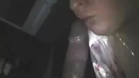 Bijele čipkaste gaći ...