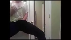 Ellie Ray porno son  ...
