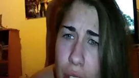 Zrela i bucna plavuš ...