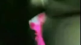 Strasnu brinetu Dana ...